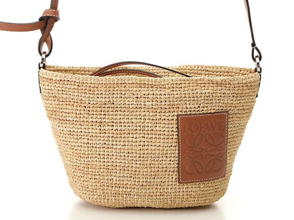 Loewe Pochette Bag Shoulder Raffia Leather Tan
